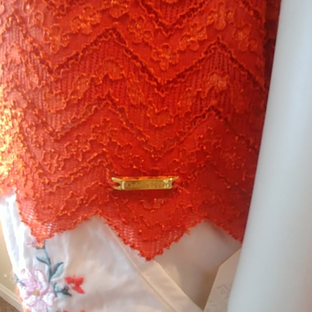 NWT! Calvin Klein Embroidered Knit Tank - Picture 4 of 4